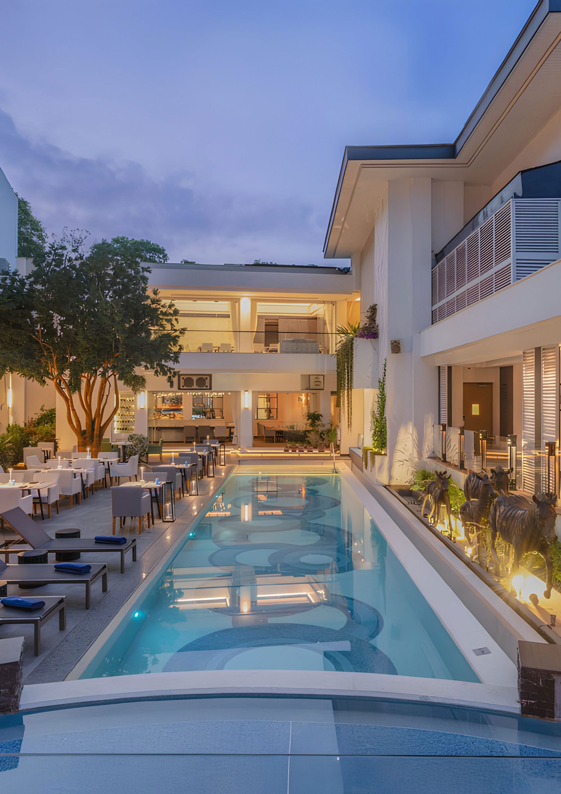 Kwetu Nairobi, Curio Collection By Hilton